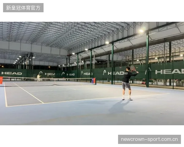 网球对拉两分钟，激烈消耗体力的运动体验全揭秘